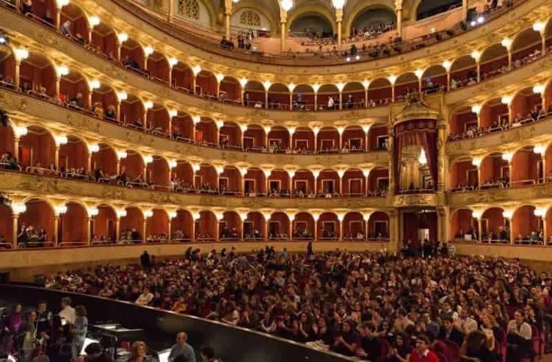 Teatro Dellopera Di Roma Se Digitaliza Para Su Inauguración En